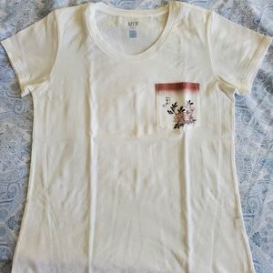 Uniqlo Off White Tshirt with Pocket